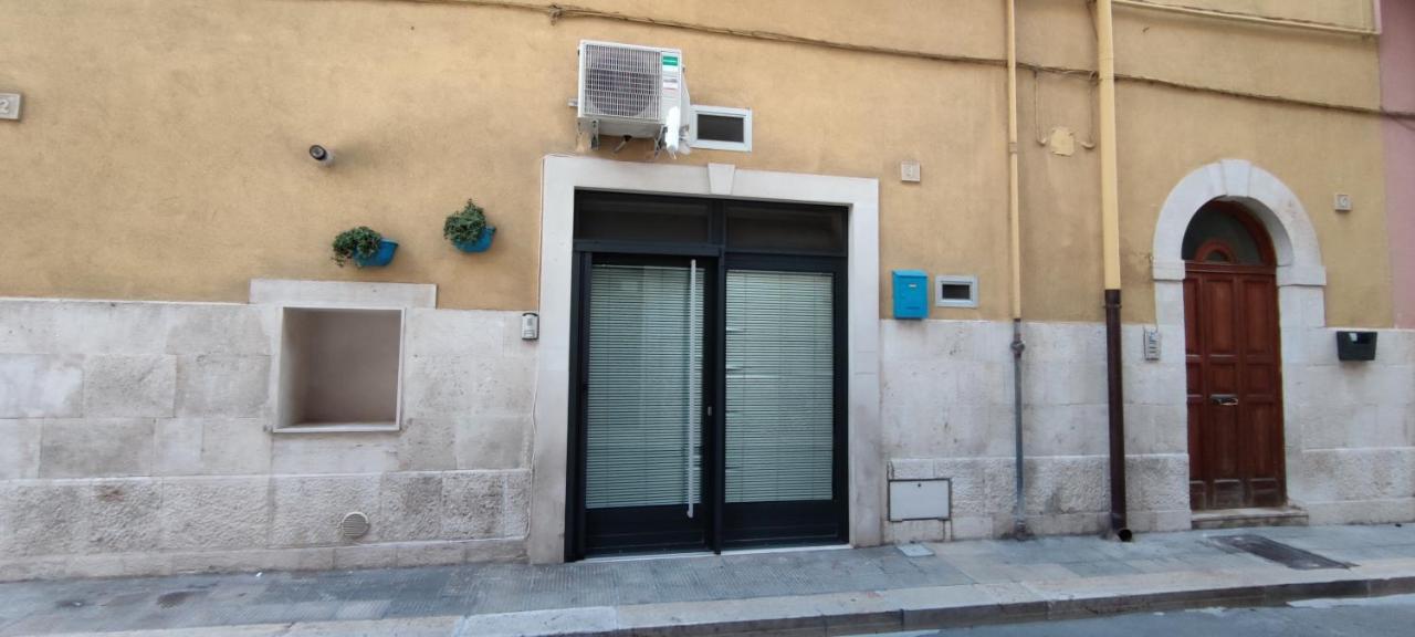 La Vela Villa Giovinazzo Luaran gambar